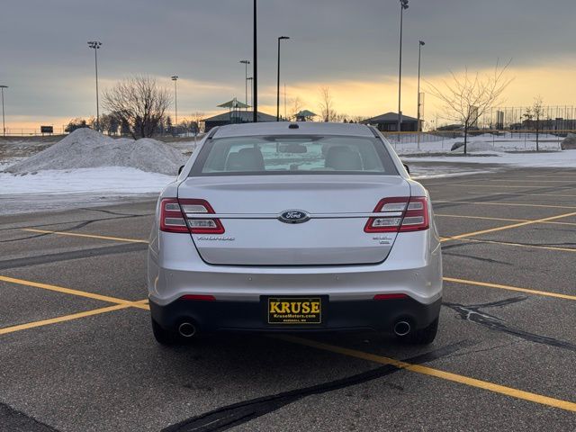 2018 Ford Taurus SEL