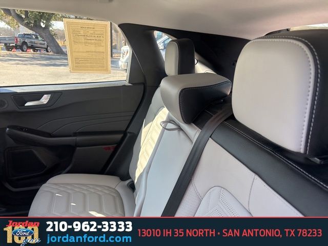 Used Car 2023 Ford Escape  Platinum For Sale Under $30,000 In San Antonio, Texas