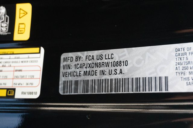 Used 2024 Jeep Wrangler SUV