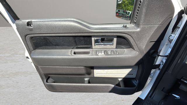 Used 2011 White Ford Platinum image 17