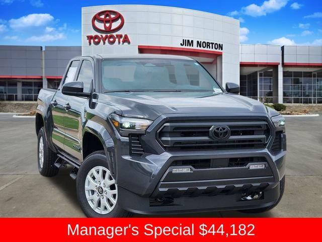 2025 Toyota Tacoma SR5's photo