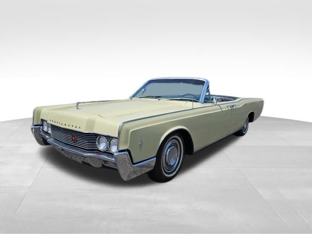 1966 Lincoln Continental 