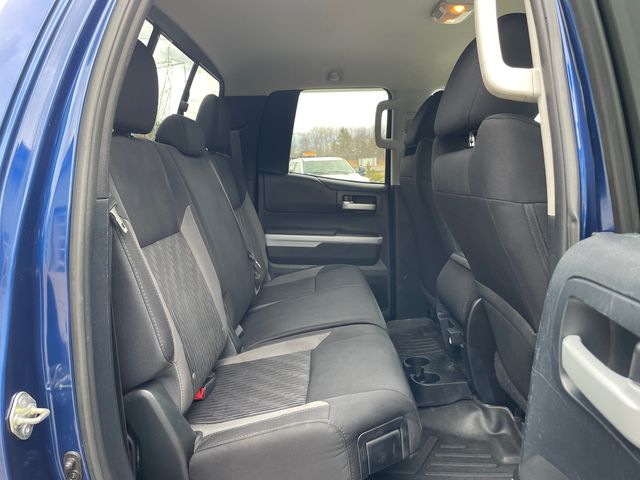 2015 Toyota Tundra SR5 - Blue Ribbon Metallic exterior view 14
