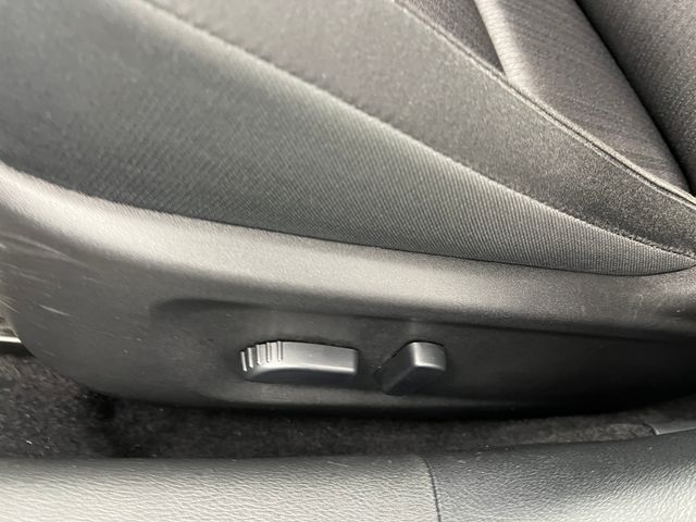 2024 Gun Metallic Nissan Altima 2.5 SV FWD Sedan