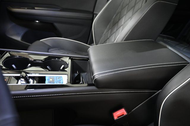 New 2026 White Volkswagen 2.0T SEL Premium R-Line image 28