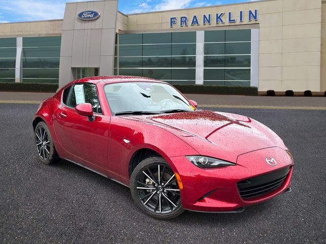 Soul Red Crystal Metallic 2025 Mazda MX-5 Miata Convertible Rear-Wheel Drive 6-Speed Manual
