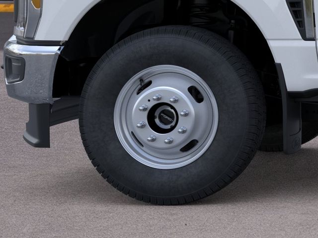 New 2026 White Ford XL image 19