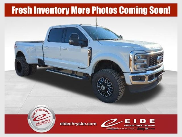 2024 Ford F-450 Super Duty Lariat Crew Cab LB DRW 4WD