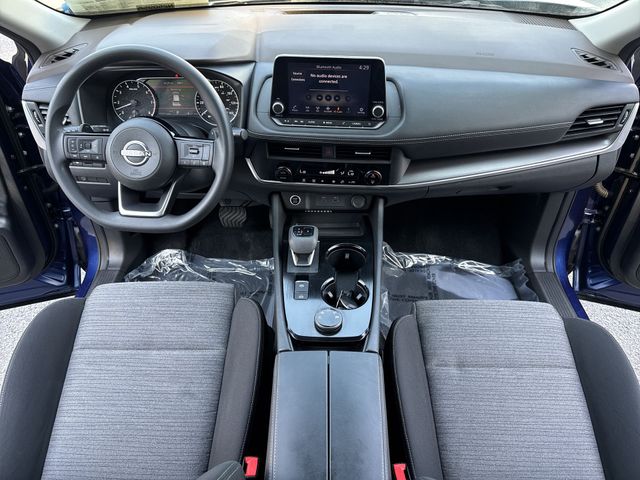 Used 2023 Blue Nissan SV image 9