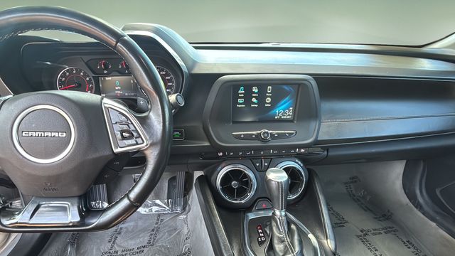 Used 2018 Silver Chevrolet 1LT image 11