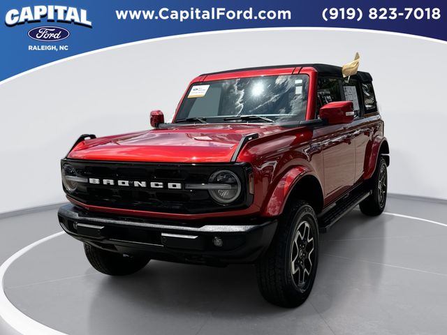 Hot Pepper Red Metallic Tinted Clearcoat 2023 Ford Bronco SUV / Crossover Four-Wheel Drive Automatic