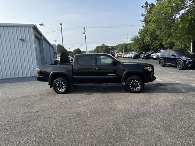 Used 2017 Black Toyota TRD Off-Road image 4