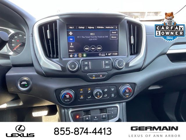 Used 2024 White GMC SLT image 17