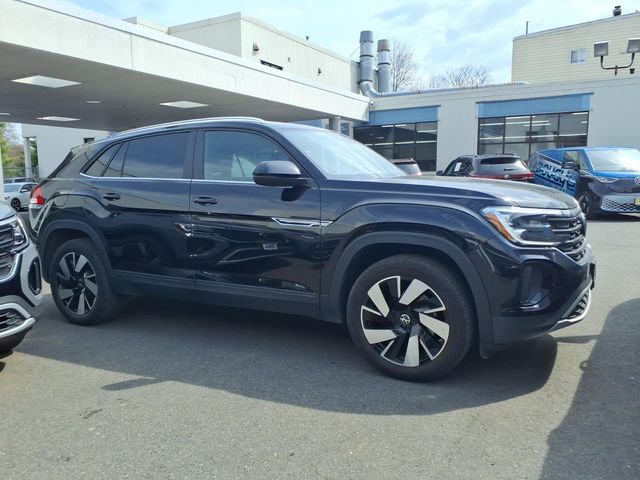 2026 Volkswagen Atlas Cross Sport - Image 9