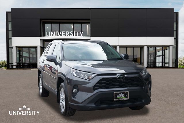 Magnetic Gray Metallic 2021 Toyota RAV4 XLE FWD SUV / Crossover Front-Wheel Drive 8-Speed Automatic