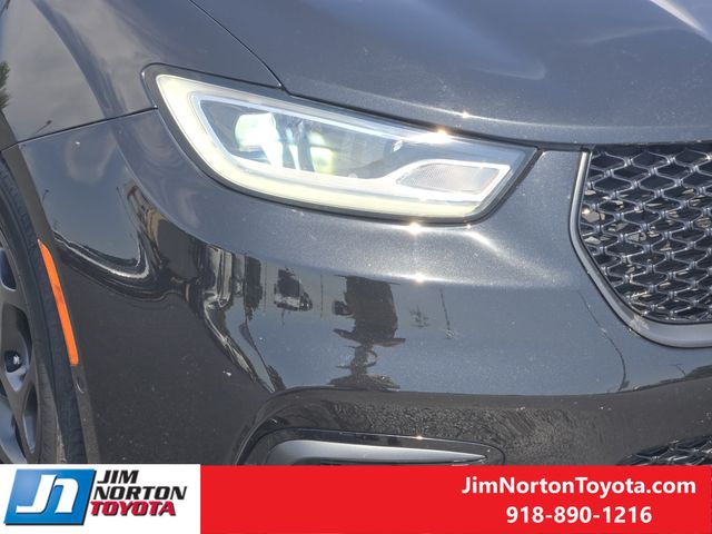 Used 2021 Chrysler Pacifica Hybrid Van
