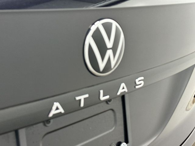 2023 Volkswagen Atlas Cross Sport 2.0T SEL R-Line Black at Sutliff Volkswagen