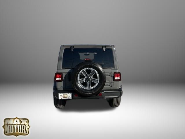 2023 Jeep Wrangler Sahara 6