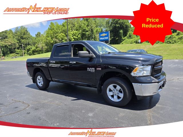 Diamond Black Crystal Pearlcoat 2020 RAM 1500 Pickup Truck  8-Speed Automatic