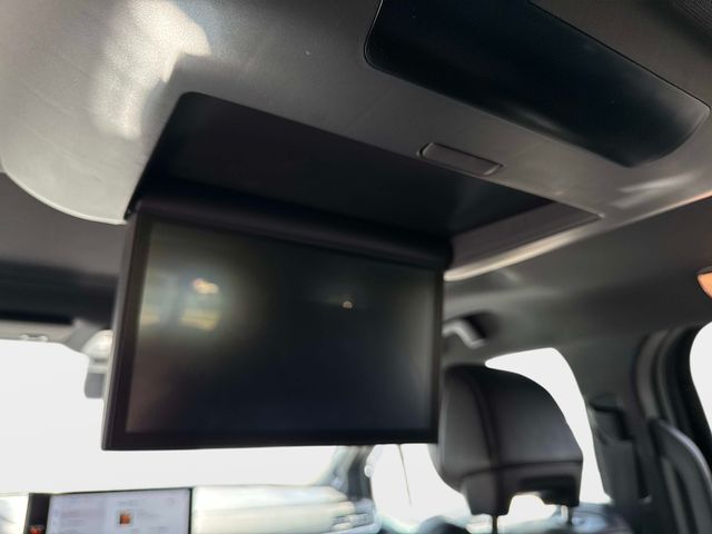 Used 2025 Black Toyota Platinum image 17