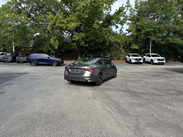 Used 2023 Gray Nissan SR image 5
