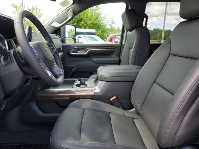 2026 Chevrolet Silverado 2500 Crew Cab 4WD Pickup for sale #TF353445 - photo 5