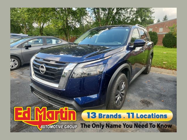 Deep Ocean Blue 2025 Nissan Pathfinder SUV / Crossover All-Wheel Drive 9-Speed Automatic