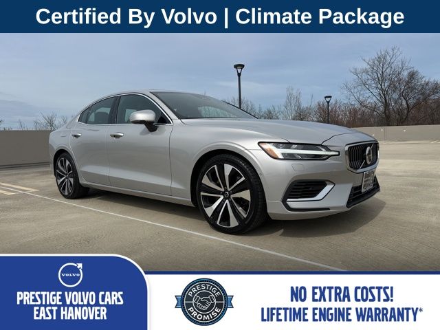 2023 Volvo S60 Recharge T8 Ultimate Bright Theme eAWD