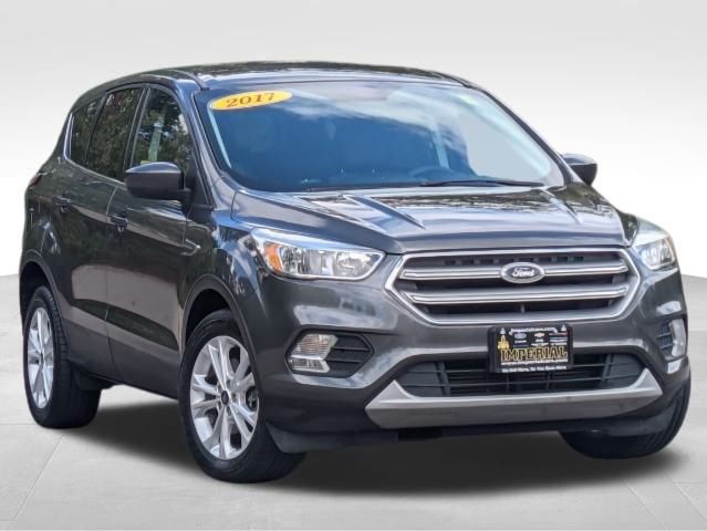 2017 Ford Escape SE 2