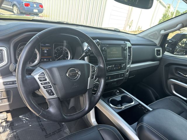 Used 2019 Black Nissan PRO-4X image 16