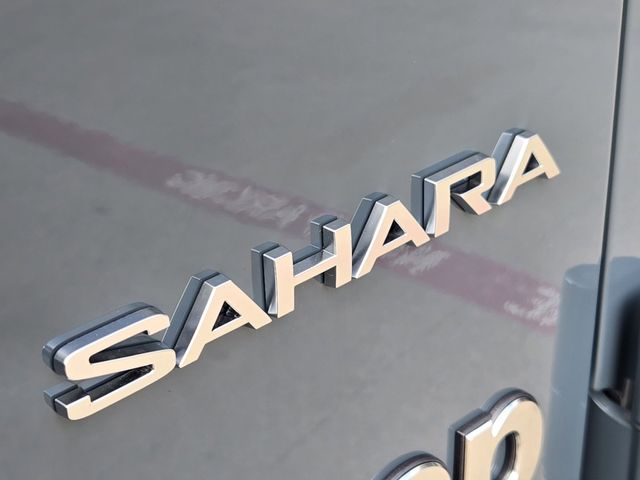 2024 Jeep Wrangler Sahara 9