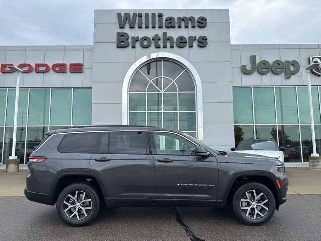 2025 Jeep Grand Cherokee L Limited - Baltic Gray Metallic Clearcoat exterior view 5