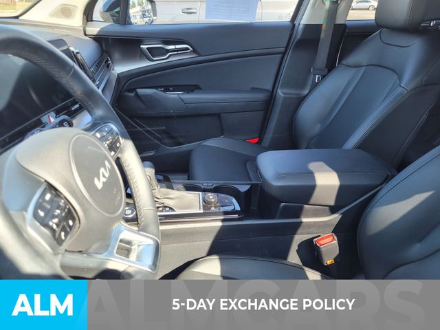 2025 Kia Sportage EX photo 3