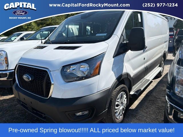 2025 Ford Transit-250 XL