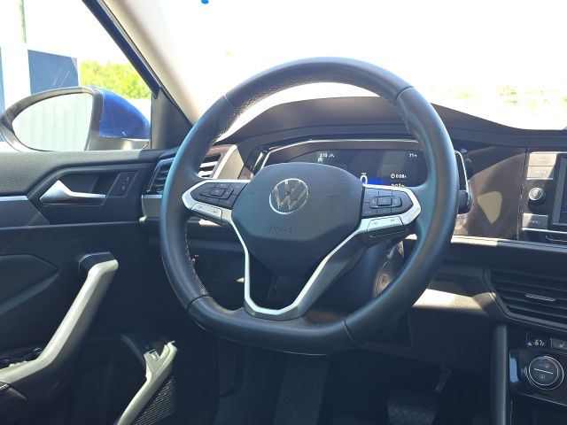2023 Volkswagen Jetta 1.5T SE:44337B