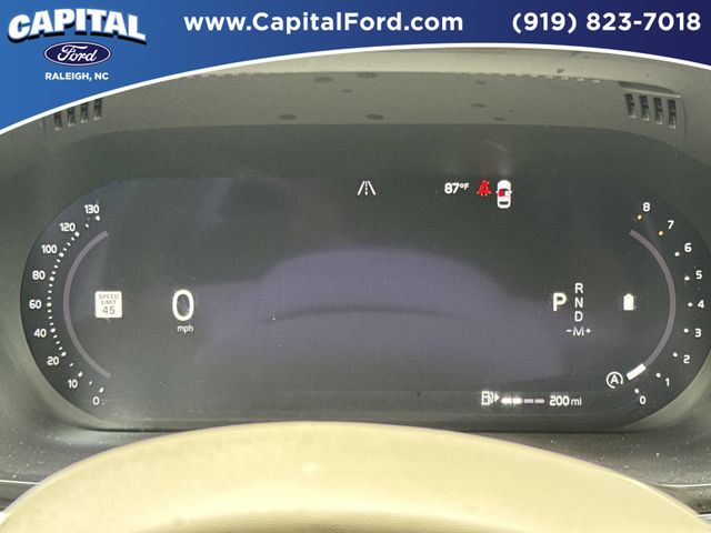 Certified Used 2024 Platinum Gray Metallic Volvo B5 Plus Dark Theme image 26