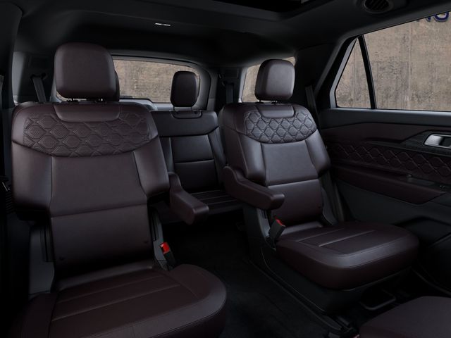 New 2027 White Ford Platinum image 11