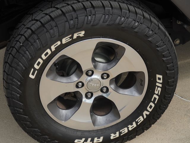 Used 2017 Jeep Wrangler SUV