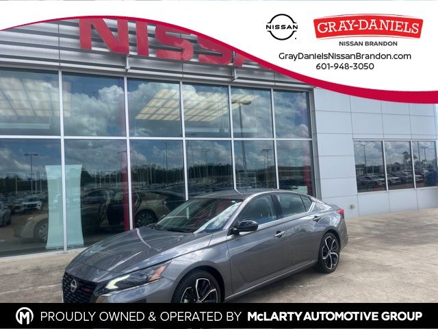2025 Nissan Altima 2.5 SR's photo
