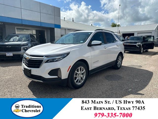 White (Iridescent Pearl Tricoat) 2022 Chevrolet Equinox SUV / Crossover Front-Wheel Drive 6-Speed Automatic Overdrive