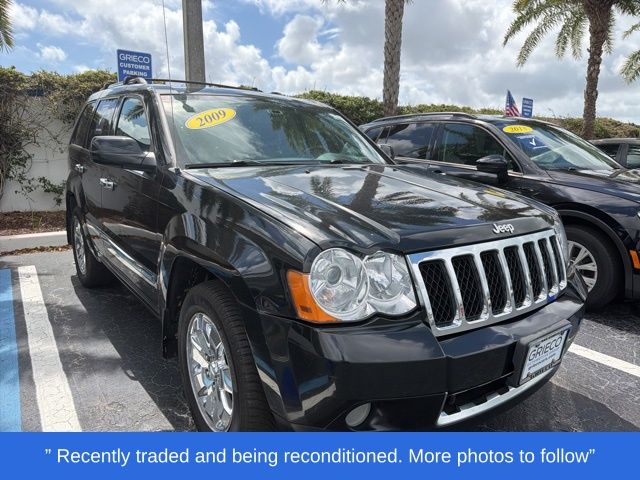 Brilliant Black Crystal Pearlcoat 2009 Jeep Grand Cherokee Overland 4WD SUV / Crossover Four-Wheel Drive 5-Speed Automatic