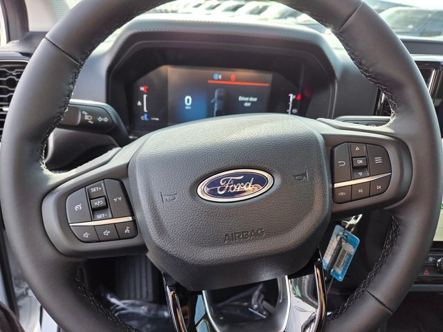 New 2026 Ford Ranger XLT 4D Crew Cab