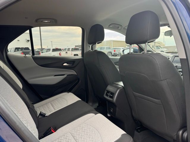 2022 Chevrolet Equinox FWD LT