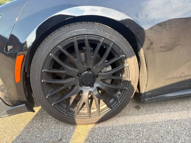 Used 2018 Black Chevrolet 1LT image 3