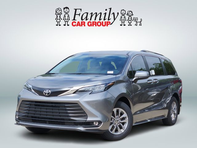 Heavy Metal 2026 Toyota Sienna XLE 7-Passenger FWD Minivan Front-Wheel Drive Continuously Variable Transmission