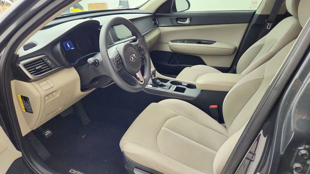 2016 Kia Optima LX Green at Autostrade
