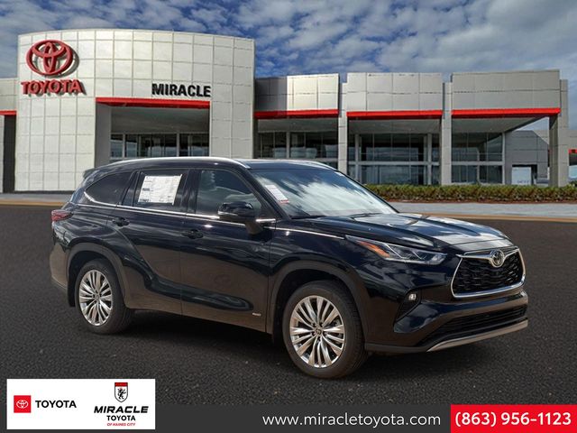 Midnight Black Metallic 2026 Toyota Highlander Hybrid SUV / Crossover All-Wheel Drive Continuously Variable Transmission