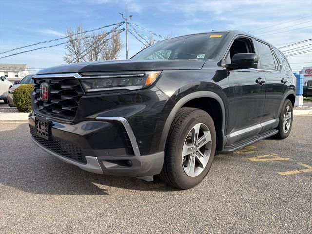 Crystal Black Pearl 2025 Honda Pilot EX-L AWD SUV / Crossover All-Wheel Drive Automatic