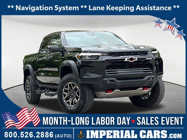 2024 Chevrolet Colorado Negro Camioneta Todo terreno 8 velocidades Automática