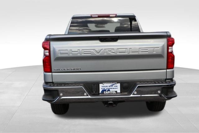 2025 Chevrolet Silverado 1500 WT 15